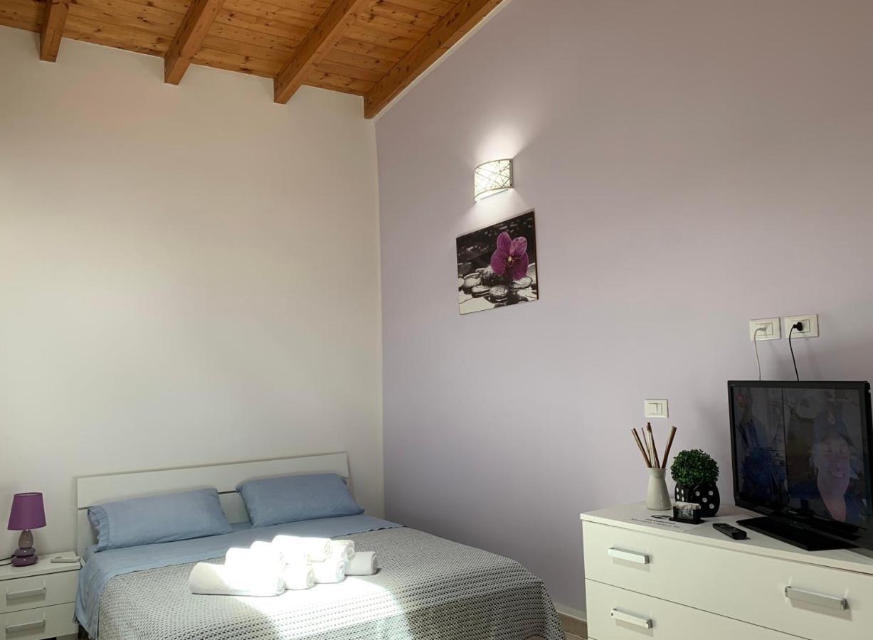 Masseria Capece Bed & Breakfast Uggiano La Chiesa Zewnętrze zdjęcie