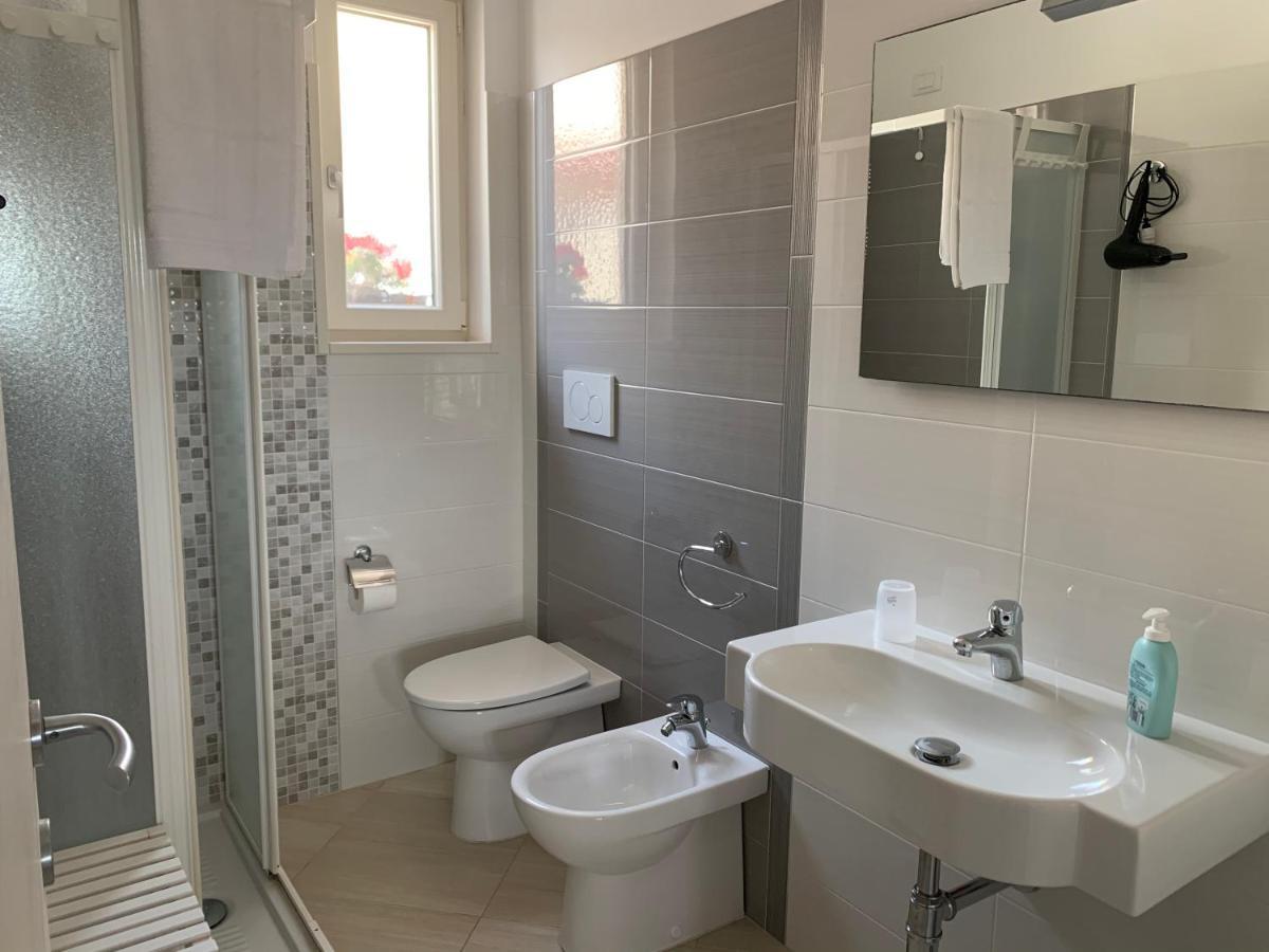 Masseria Capece Bed & Breakfast Uggiano La Chiesa Zewnętrze zdjęcie
